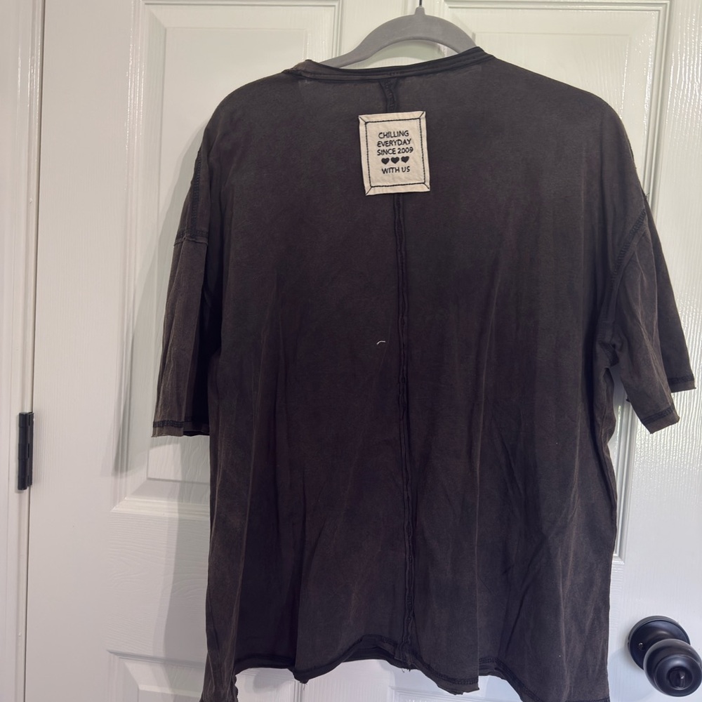 POL Washed Charcoal Relaxed Short-Sleeve Tee - Picture 3 of 4